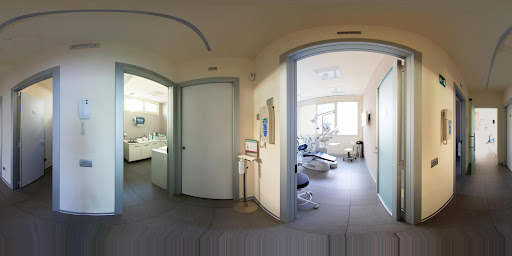 Studio Dentistico AB Dental