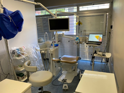 Studio Dentistico Calabro Dr. Andrea