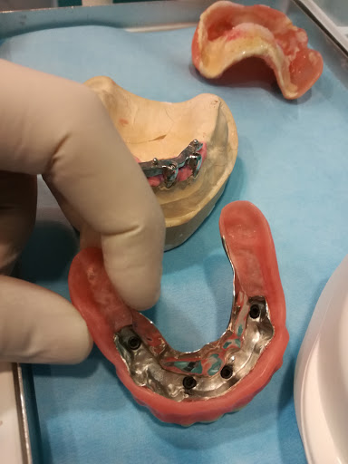 Studio Dentistico Brianza Dental