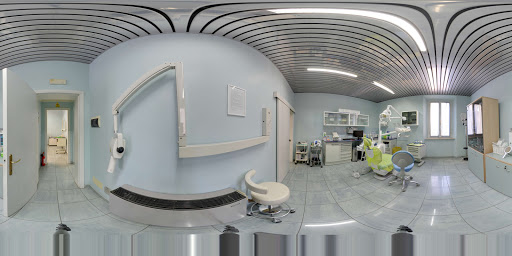 Studio Dentistico Azzi Dr. Roberto