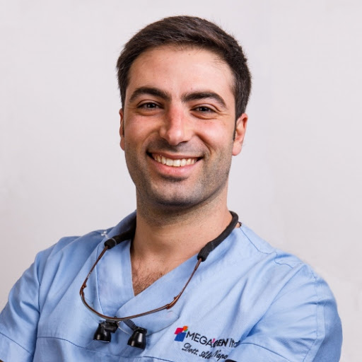Studio Dentistico Dott. Aldo Napolitano, Dentista