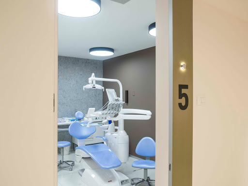 Studio Dentistico White Clinic
