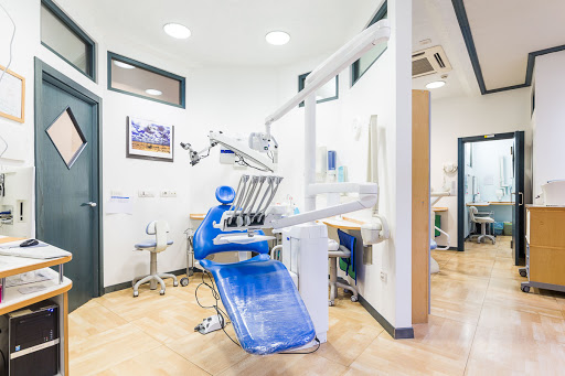 Studio Dentistico VIA GRANDI logo