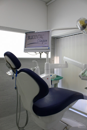 Studio Dentistico Bludental