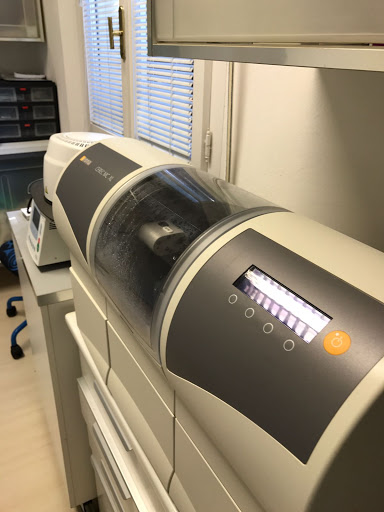 Studio Dentistico Becarelli Dr. Claudio