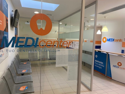 Studio Dentistico Medicenter Civitanova Marche
