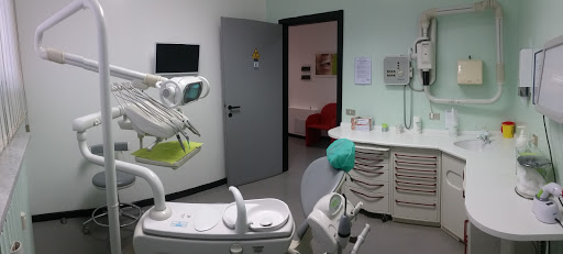 Studio Dentistico Clinica Dentale Tortonese