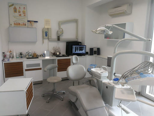Studio Dentistico Il Sorriso Della Vita logo