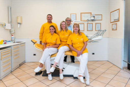 Studio Dentistico Dr. Alessandro Bernasconi