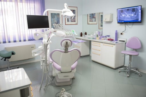 Studio Dentistico Dr. Lorenzo Felici, Dentista