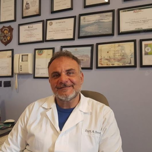 Studio Dentistico Dr. Antonio Beneduce, Dentista