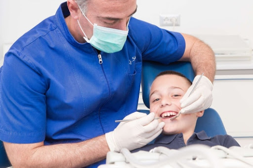 Studio Dentistico Dr. Gennaro Sapio, Dentista