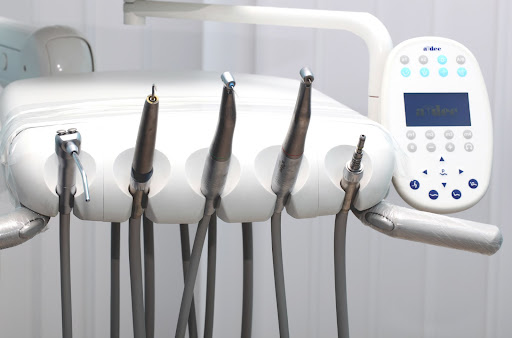 Studio Dentistico Dentic-Studio