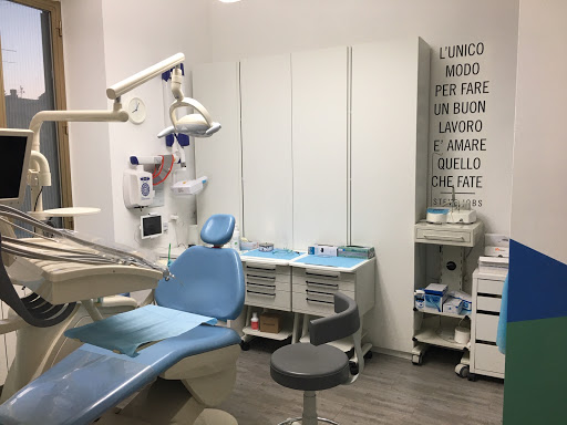 Studio Dentistico Dr. Marco Trasarti