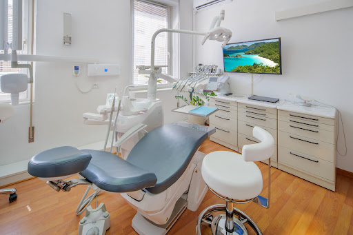 Studio Dentistico DENTAL VENETA logo