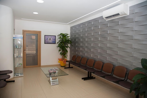 Studio Dentistico Dentica