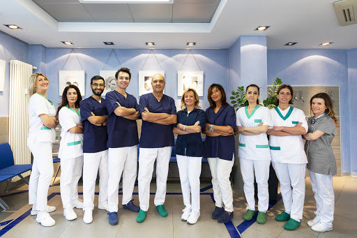 Studio Dentistico Martintoni Serafin logo