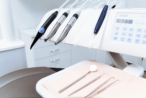 Studio Dentistico STUDIO DENTISTICO DI VITTORIO