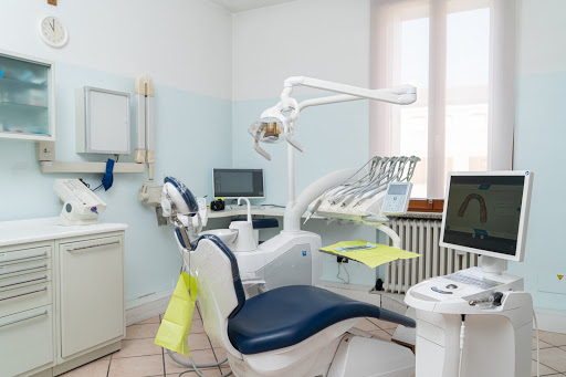 Studio Dentistico Centro Odontoiatrico S.Chiara logo