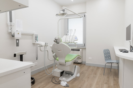 Studio Dentistico Dott. Francesco Angeloni logo