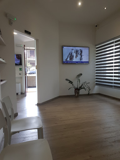 Studio Dentistico MEDIDENT Studio Dentistico