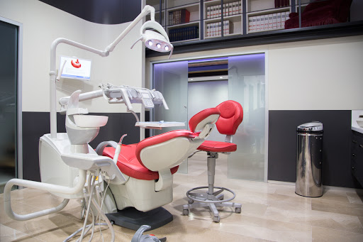 Studio Dentistico Dott. Ciriaco Di Pietro logo