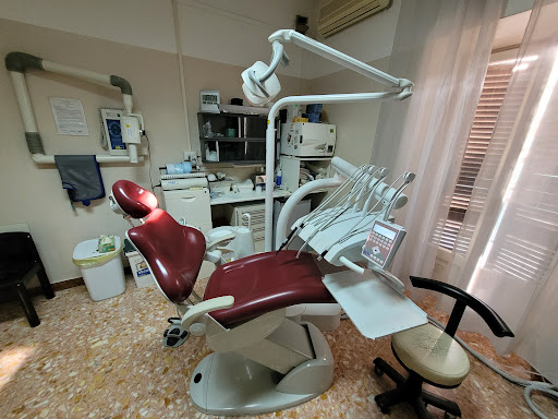 Studio Dentistico BIO SALUS logo