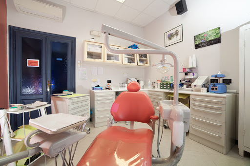 Studio Dentistico Orthodontic Center Valtarese logo