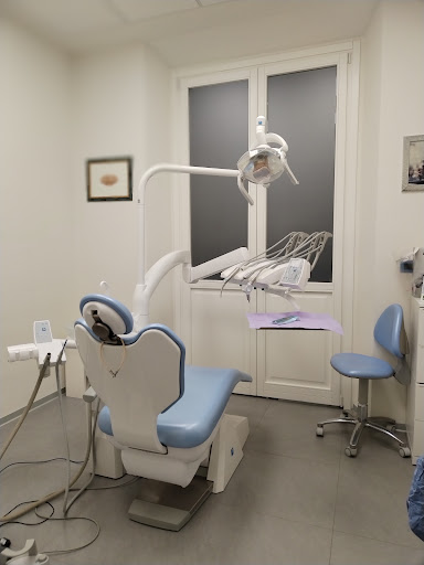 Studio Dentistico Dott.ssa Chiara Lorenzi