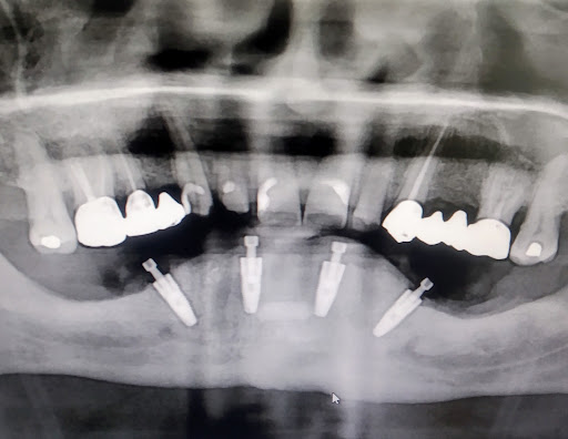Studio Dentistico Studio dentistico DUEGI