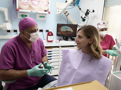 Studio Dentistico Centro del Sorriso