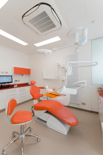 Studio Dentistico Centro del Sorriso