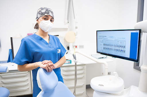 Studio Dentistico Centro Medico Vesalio logo