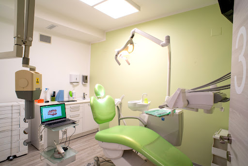 Studio Dentistico Chelli Centro Odontoiatrico logo