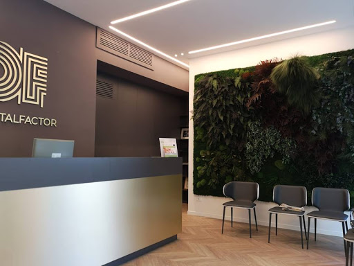 Studio Dentistico Dental Factor