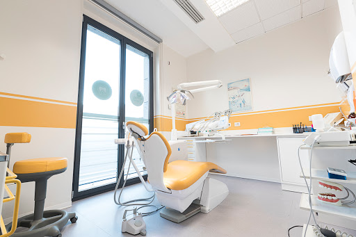 Studio Dentistico Dental Family
