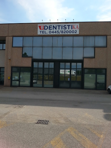 Studio Dentistico Dentistika