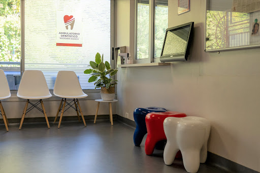 Studio Dentistico Madonna Bianca