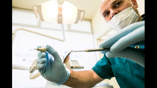 Studio Dentistico DOC Dentisti Gerenzano logo