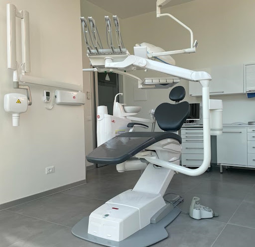 Studio Dentistico Dott. Luis Chiuduno logo