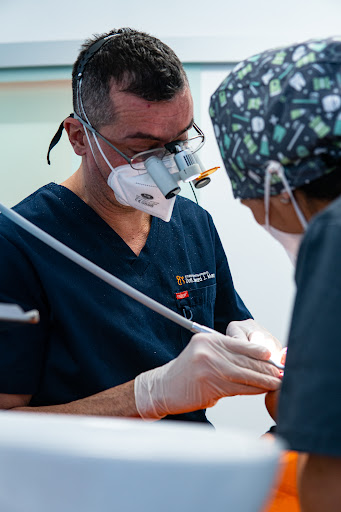 Studio Dentistico Edward J. Mora