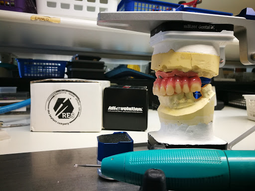 Studio Dentistico EmmeciDental S.n.c.