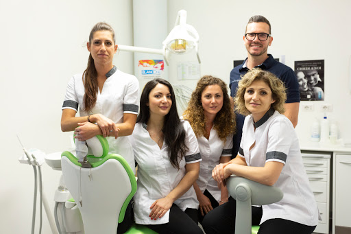 Studio Dentistico Futudent logo
