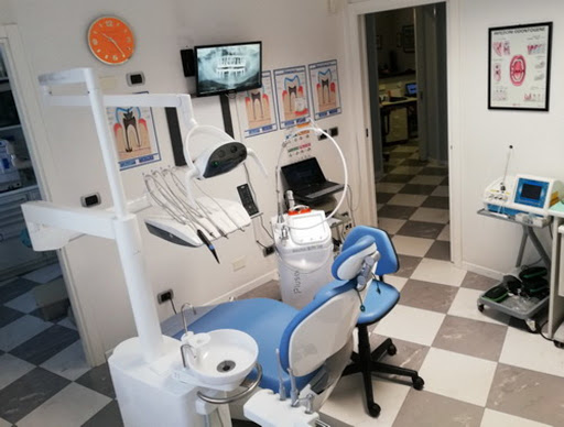 Studio Dentistico Agosta Dr. Giuseppe - Novara