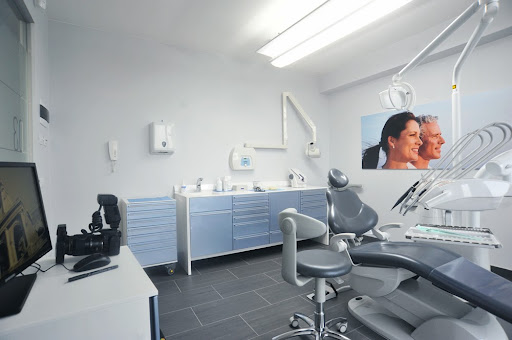 Studio Dentistico Tommaso Grandi Dental Clinic