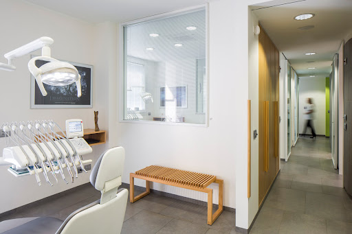 Studio Dentistico Lolli Dr. Marco