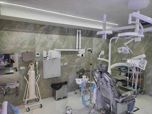 Studio Dentistico Lonigro Clinic