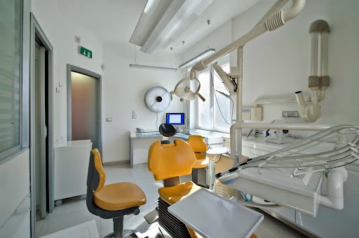 Studio Dentistico Marino