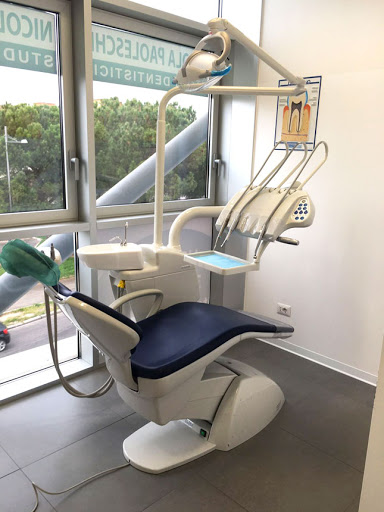 Studio Dentistico Dr. Nicola Paoleschi