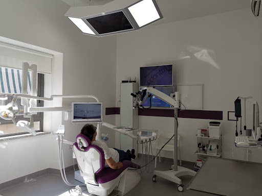Studio Dentistico Dental Clinic Caserta